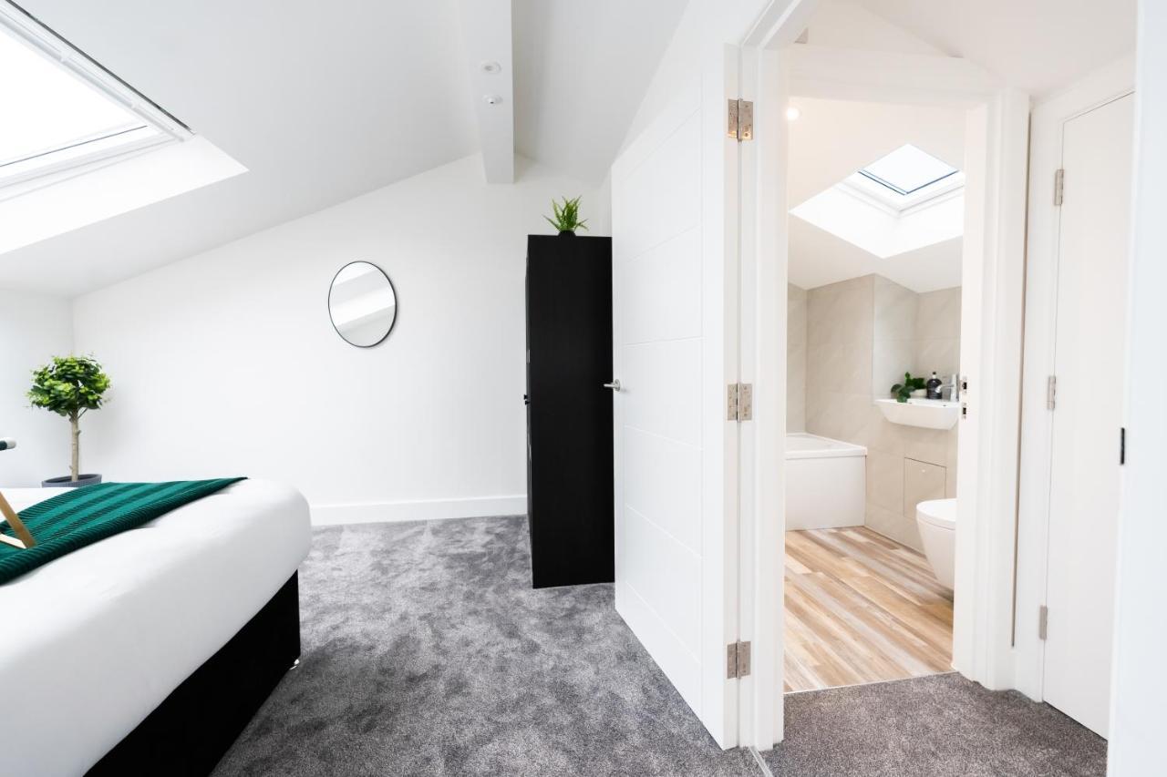 Hosta Group - Prestige 1 Bed Apartment - The Olive Cambridge  Buitenkant foto