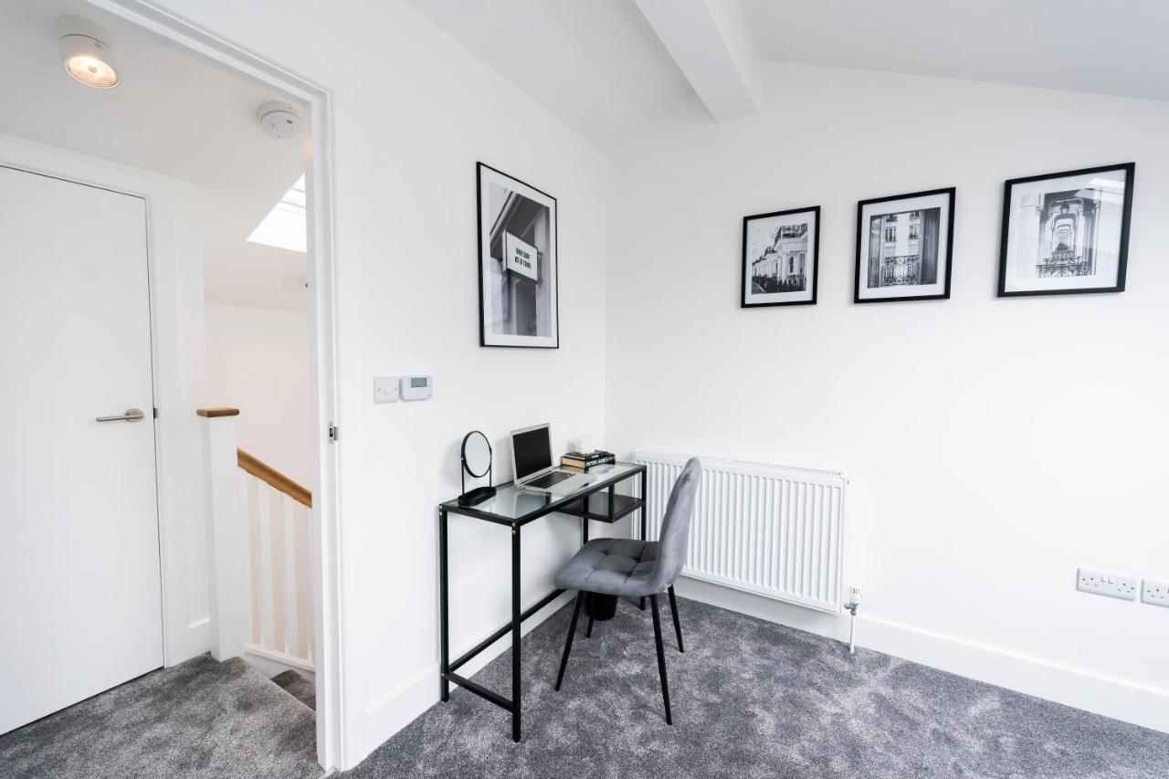 Hosta Group - Prestige 1 Bed Apartment - The Olive Cambridge  Buitenkant foto